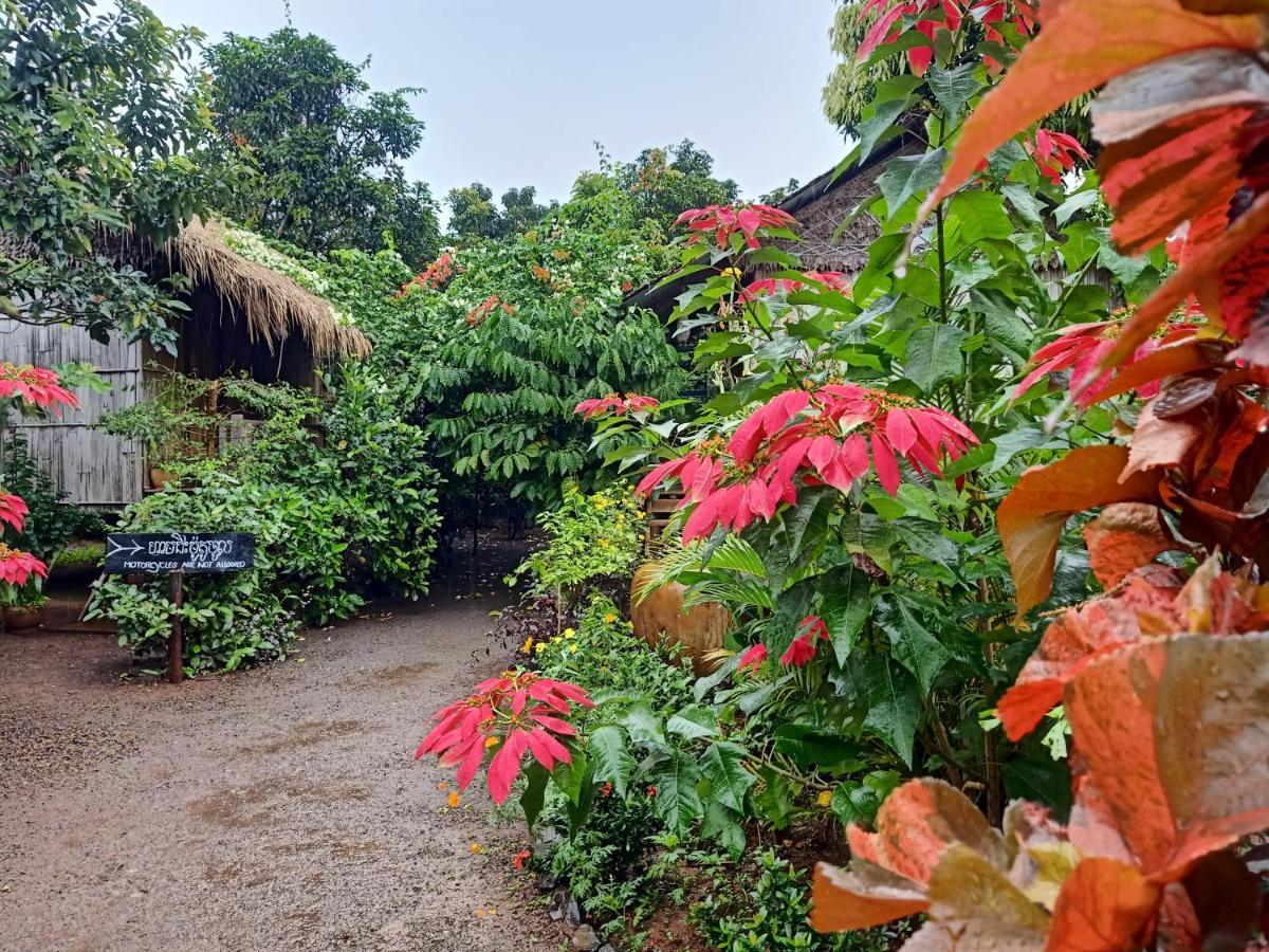 Tribal Village Homestay & Trekking Banlung Exterior photo